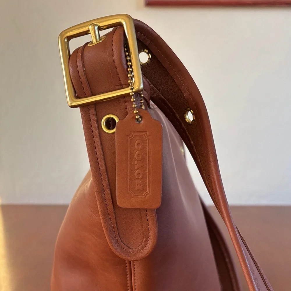 Coach Vintage Tan Leather Duffle Sac Bucket Bag - Picture 2 of 16